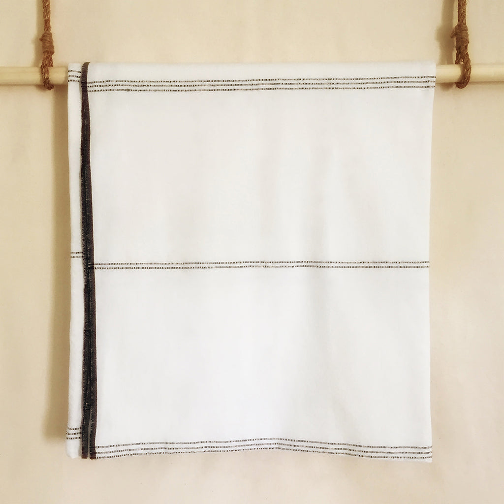 Offset Stripe Coverlet Twin XL